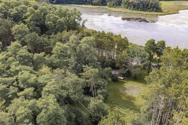 W4048 Little Prairie ROAD, East Troy, WI 53120
