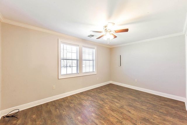 1221 Tetreau St, Thibodaux, LA 70301