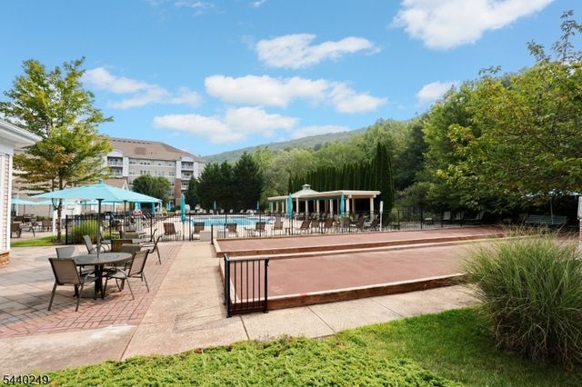 8208 Warrens Way, Wanaque Boro, NJ 07465