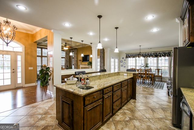 200 Lex Strickland Road, Claxton, GA 30417