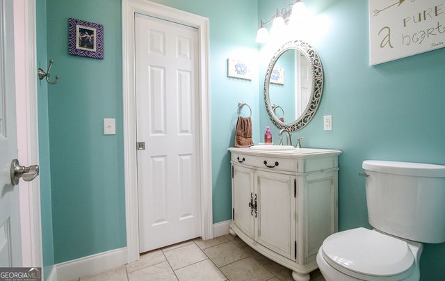 200 Lex Strickland Road, Claxton, GA 30417