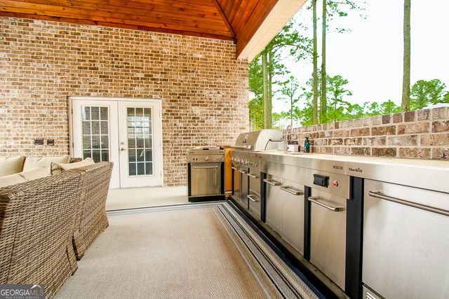 200 Lex Strickland Road, Claxton, GA 30417