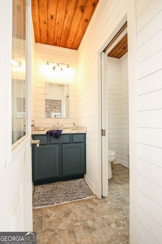 200 Lex Strickland Road, Claxton, GA 30417