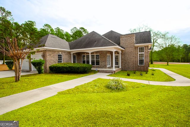 200 Lex Strickland Road, Claxton, GA 30417