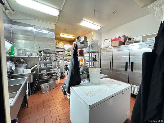 132-138 Lake Avenue, Yonkers, NY 10703