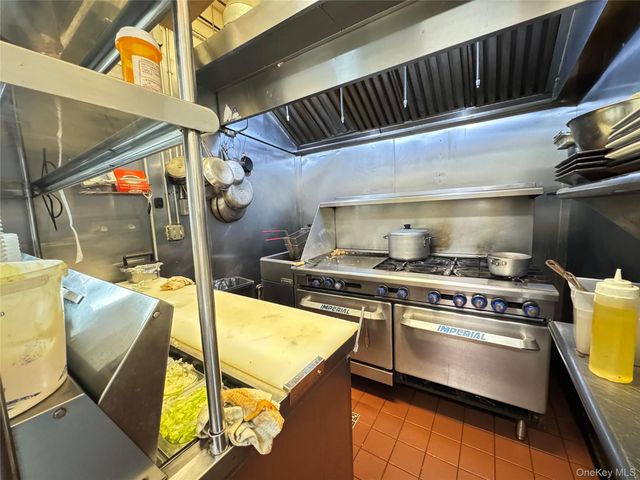 132-138 Lake Avenue, Yonkers, NY 10703