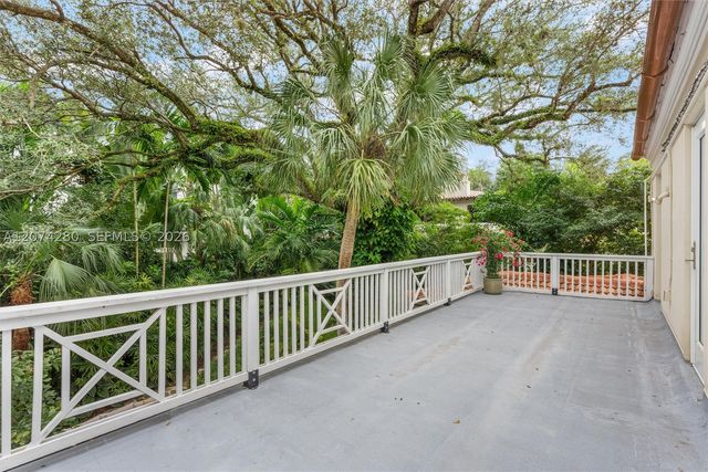 3919 Braganza Ave, Miami, FL 33133