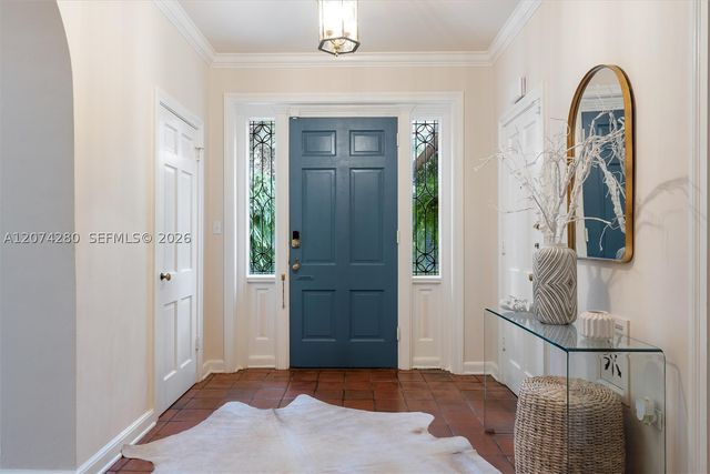 3919 Braganza Ave, Miami, FL 33133