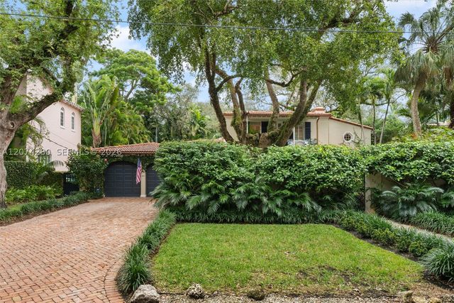 3919 Braganza Ave, Miami, FL 33133
