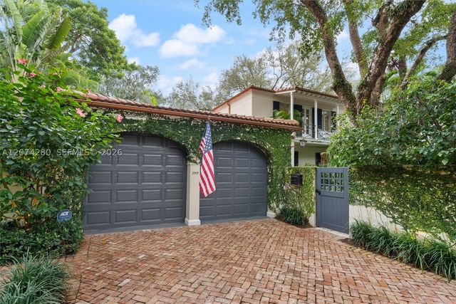 3919 Braganza Ave, Miami, FL 33133