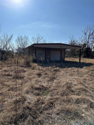 6110 W 41st Street, Tulsa, OK 74107