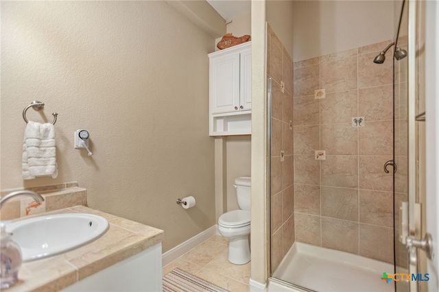 27 Las Palmas Drive, Port O'connor, TX 77982