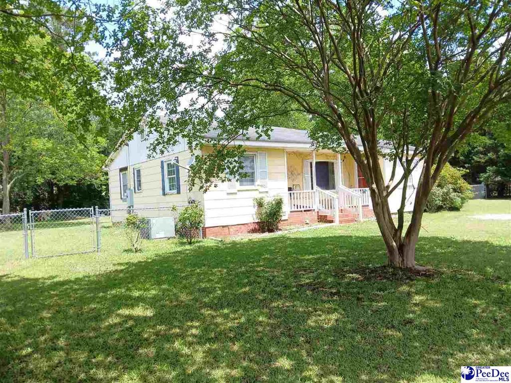 221 Pecan Drive, Cheraw, SC 29520