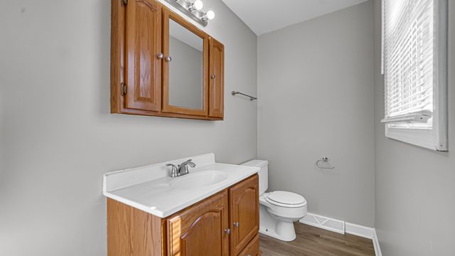 16230 76th Avenue, Tinley Park, IL 60477