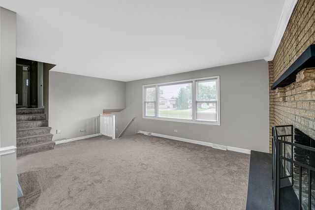 16230 76th Avenue, Tinley Park, IL 60477
