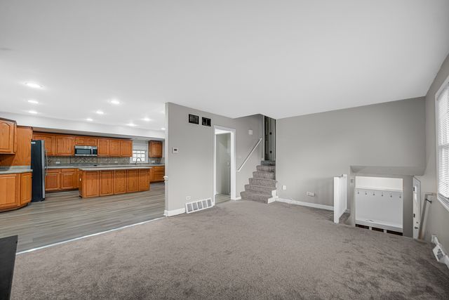 16230 76th Avenue, Tinley Park, IL 60477