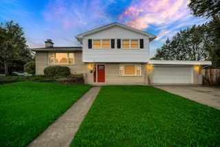 16230 76th Avenue, Tinley Park, IL 60477