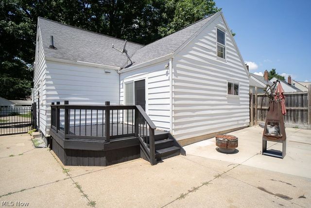 1853 Evergreen Avenue, Akron, OH 44301