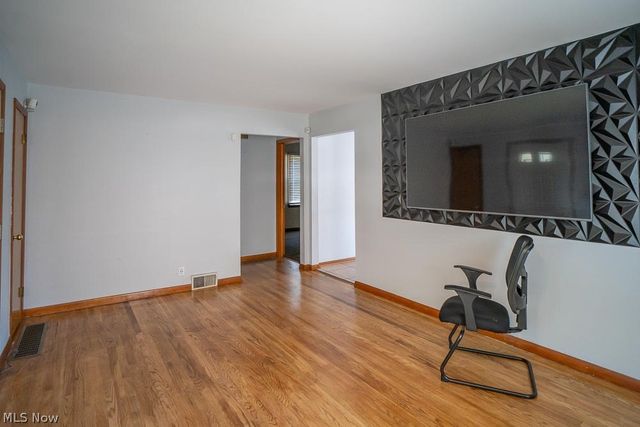 1853 Evergreen Avenue, Akron, OH 44301