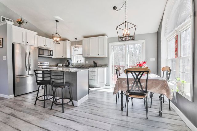 155 Robinson Road, Hudson, NH 03051