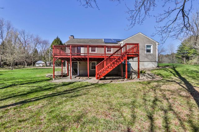 155 Robinson Road, Hudson, NH 03051