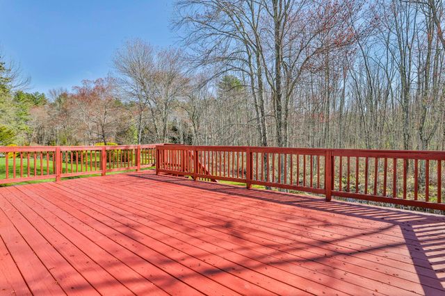 155 Robinson Road, Hudson, NH 03051