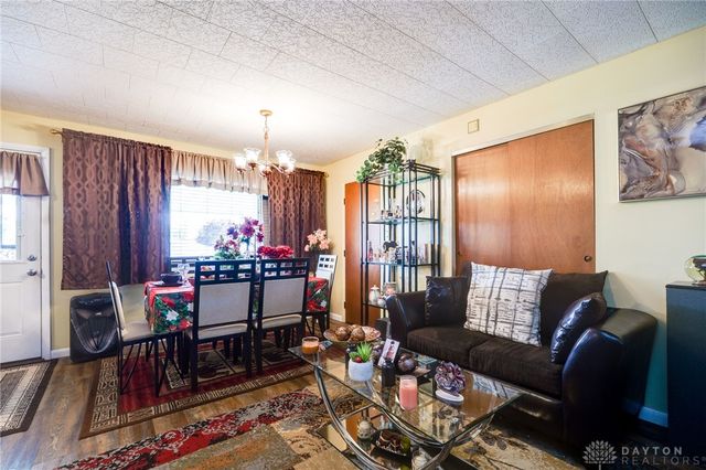 5400 Bromwick Drive, Dayton, OH 45426