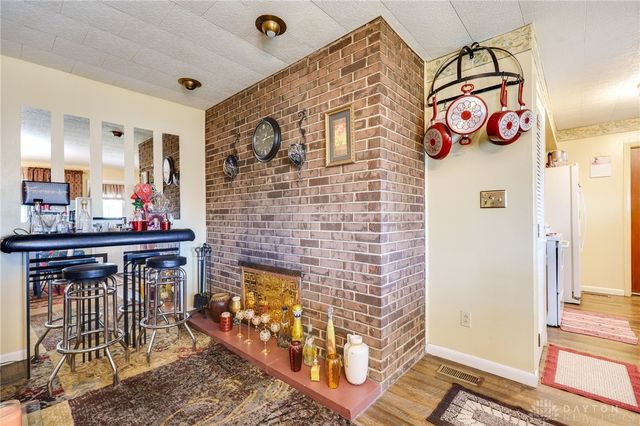 5400 Bromwick Drive, Dayton, OH 45426