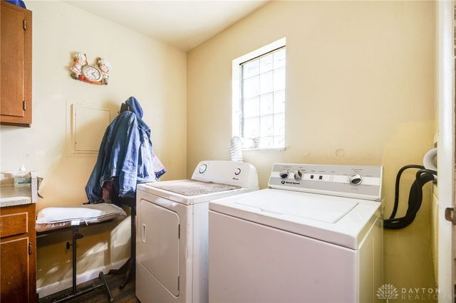 5400 Bromwick Drive, Dayton, OH 45426