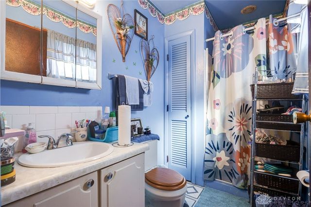 5400 Bromwick Drive, Dayton, OH 45426