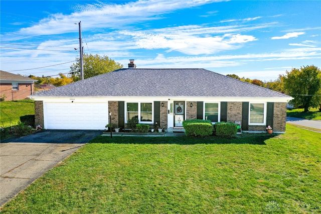 5400 Bromwick Drive, Dayton, OH 45426