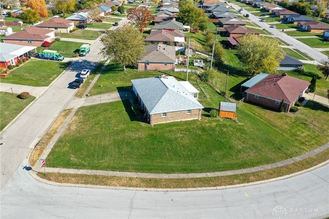 5400 Bromwick Drive, Dayton, OH 45426