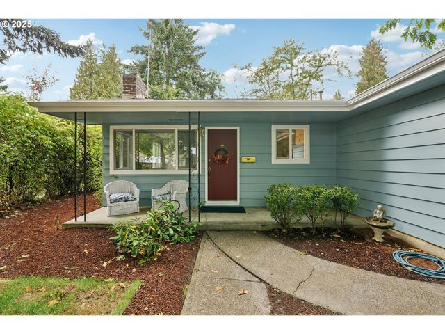 245 Ne 4th Ave, Hillsboro, OR 97124