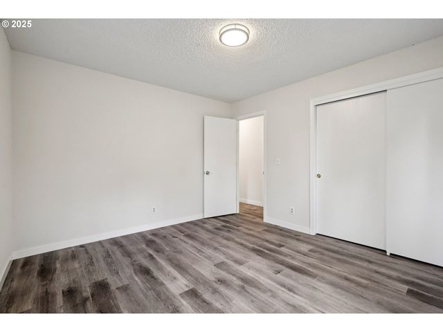 245 Ne 4th Ave, Hillsboro, OR 97124