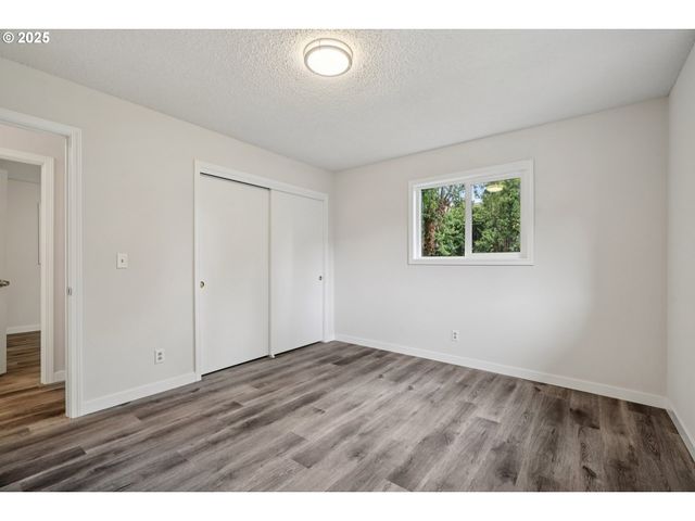 245 Ne 4th Ave, Hillsboro, OR 97124