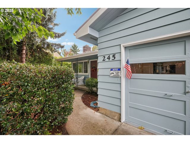 245 Ne 4th Ave, Hillsboro, OR 97124