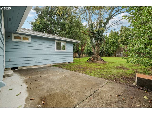 245 Ne 4th Ave, Hillsboro, OR 97124