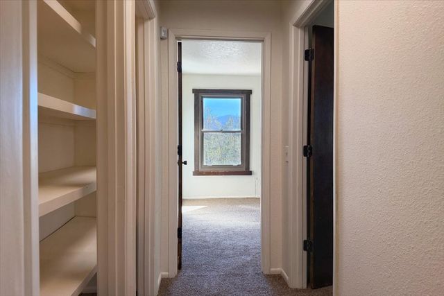 311 Calle Loma Norte, Santa Fe, NM 87501