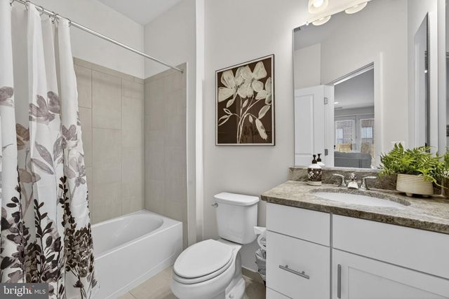 23043 SULLIVANS COVE SQ, Brambleton, VA 20148