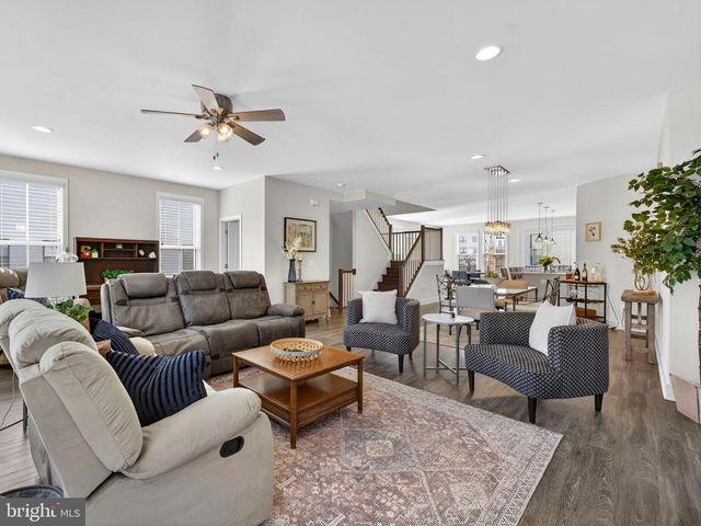 23043 SULLIVANS COVE SQ, Brambleton, VA 20148