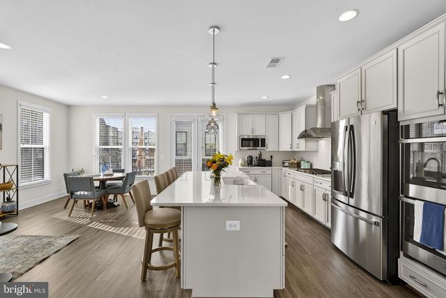 23043 SULLIVANS COVE SQ, Brambleton, VA 20148