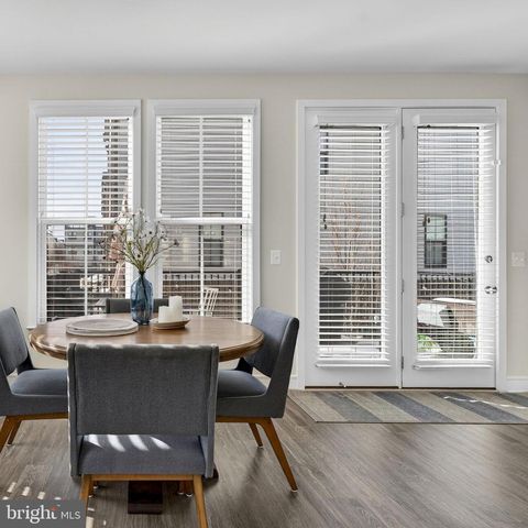 23043 SULLIVANS COVE SQ, Brambleton, VA 20148