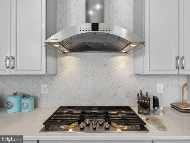 23043 SULLIVANS COVE SQ, Brambleton, VA 20148