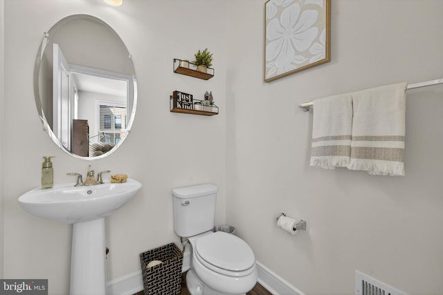 23043 SULLIVANS COVE SQ, Brambleton, VA 20148