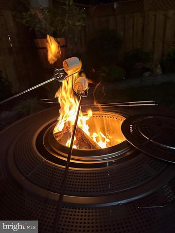 23043 SULLIVANS COVE SQ, Brambleton, VA 20148