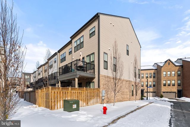 23043 SULLIVANS COVE SQ, Brambleton, VA 20148