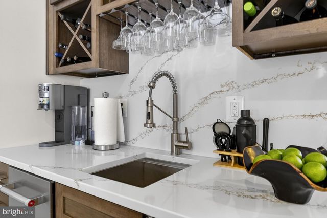 23043 SULLIVANS COVE SQ, Brambleton, VA 20148