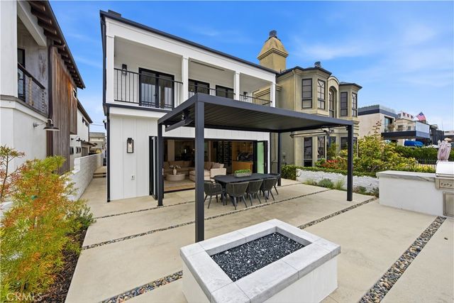 603 36th Street, Newport Beach, CA 92663