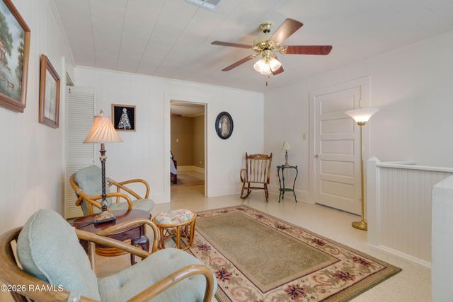 111 S Poydras Street, Breaux Bridge, LA 70517