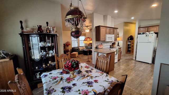 6960 W Peoria Avenue 68, Peoria, AZ 85345